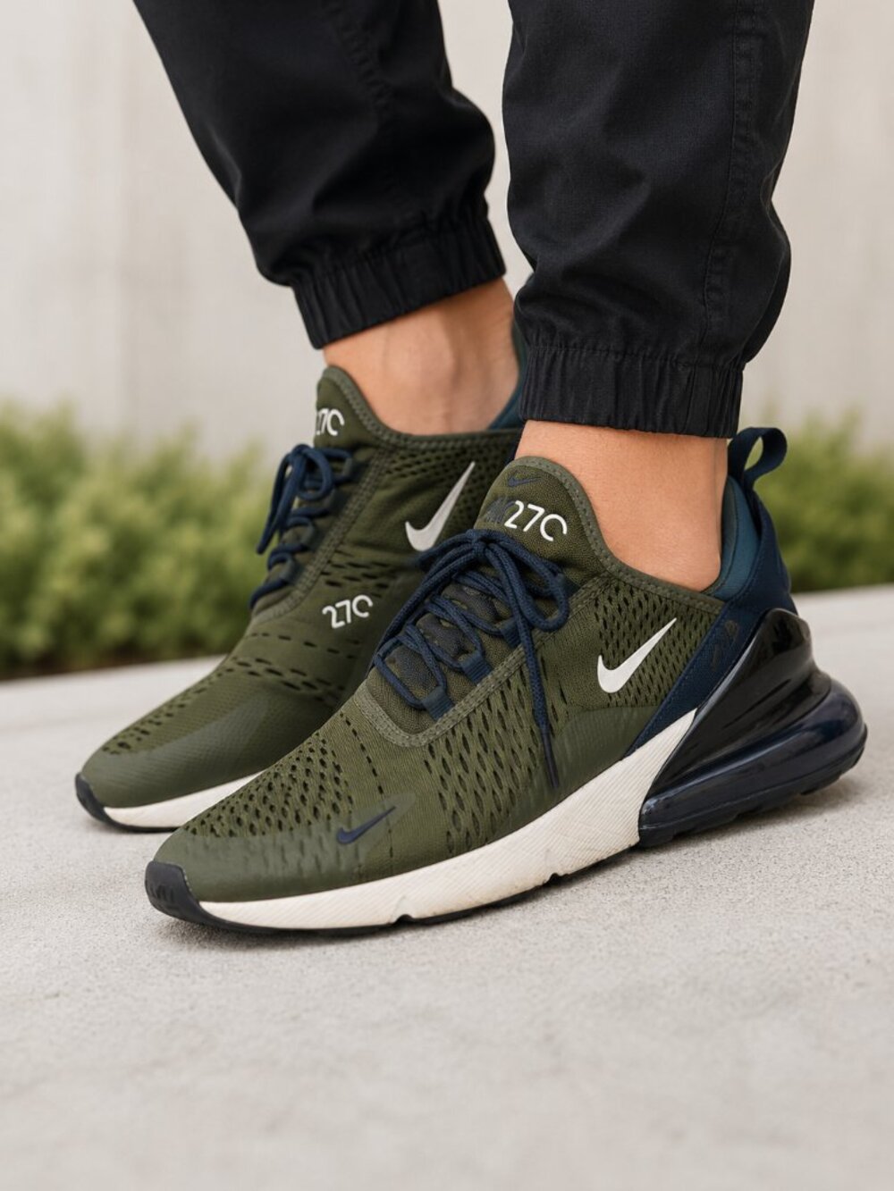 Nike Air Max 270 Olive Green Navy Running Shoes Men’s 8.5 AH8050-303